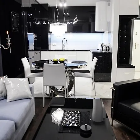 Apartment Diamond Lady Romantic Free Parking By Stayly *