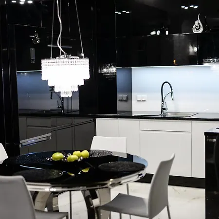 아파트 Diamond Lady Romantic Free Parking By Stayly