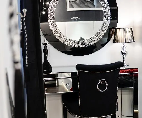 Diamond Lady Romantic Free Parking By Stayly シュチェチン